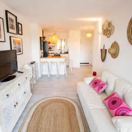 Happy Place - - Wifi شقة